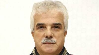 Bursa Uludağ Üniversitesi Fen-Edebiyat Fakültesi akademisyenlerinden Dr. Öğr. Üyesi Doğan