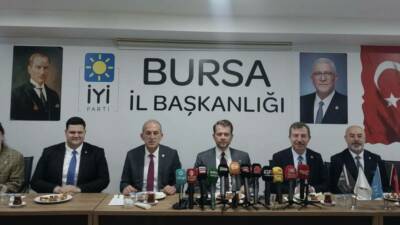İYİ Parti Bursa'da görevden almalar ve istifalar sonrası parti içerisinde
