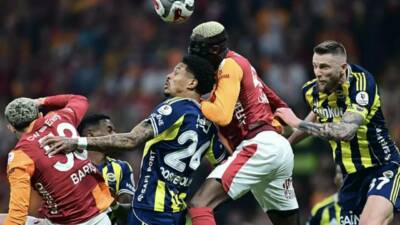 Galatasaray, Süper Lig'in 31. haftasında ağırladığı Fenerbahçe'yi 3-0 yenerek zirvede