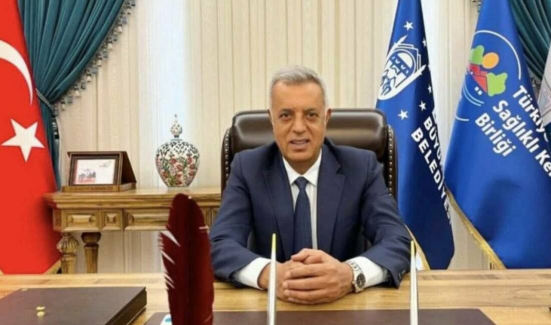 Bursa Büyükşehir Belediyesi Genel Sekreter Yardımcısı Mehmet Yıldız, görevinden ayrıldığını