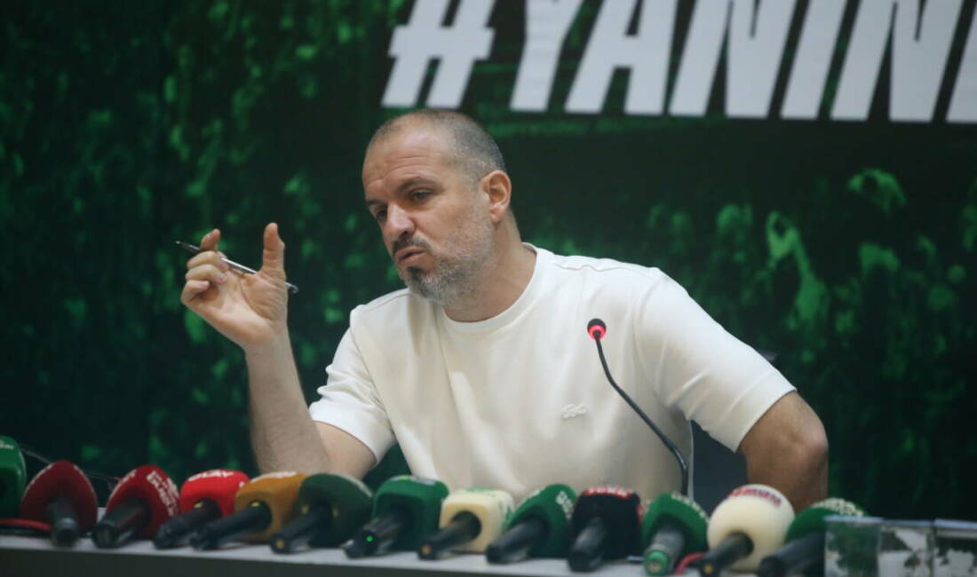 Bursaspor’un hocası Mustafa Er’den önemli transfer ve 1.Lig mesajları Bursaspor Teknik Direktörü Mustafa Er, transferde ilk etapta 4-5 yabancı