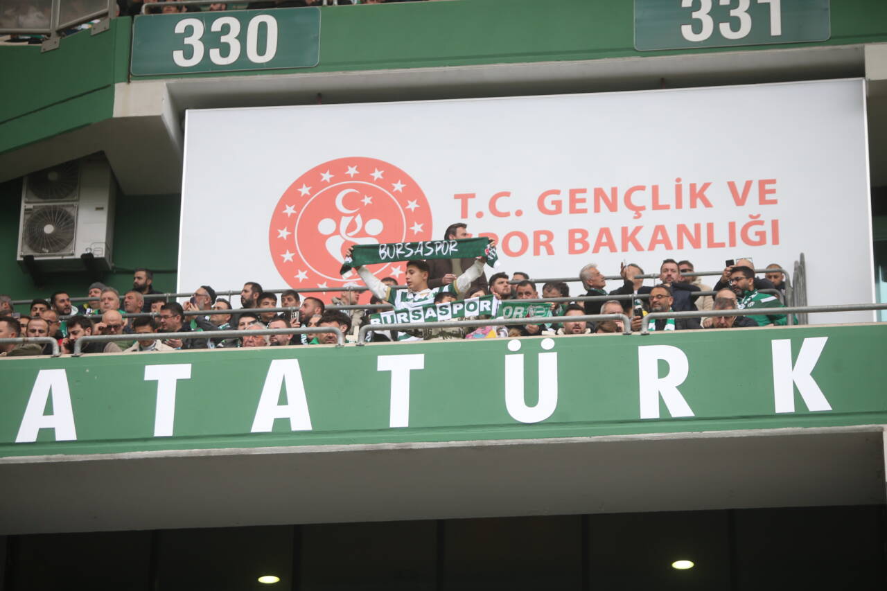 Bursaspor'dan yeni taraftar rekoru! İşte Mardinspor maçının taraftar sayısı 30 emre5004
