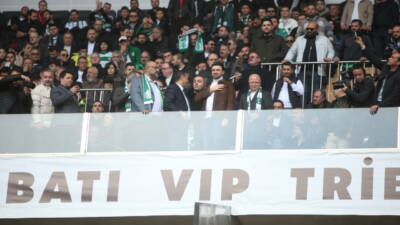 Bursaspor Başkanı Enes Çelik, Ankara Demirspor maçı sonrası, "Gönül isterdi