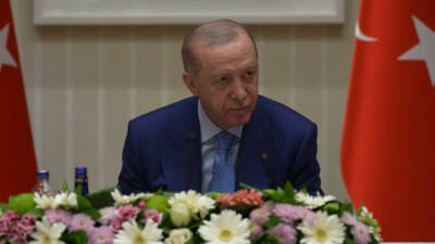 CUMHURBAŞKANI Recep Tayyip Erdoğan, "Biz işçinin, emekçinin, çalışanların aleyhine hiçbir