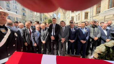 93 yaşında hayata gözlerini yuman Türk siyasetinin önemli ismi Hüsamettin