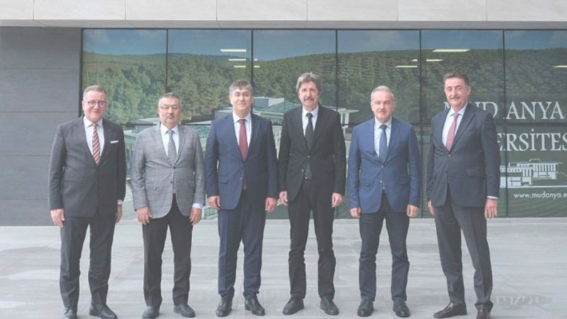 Olay Gazetesi Yazarı Ahmet Emin Yılmaz, Bursa'daki 3 üniversite rektörlerinin