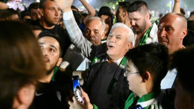 Tutuklu Bursa Büyükşehir Belediye Başkanı Mustafa Bozbey'in sosyal medya hesabından