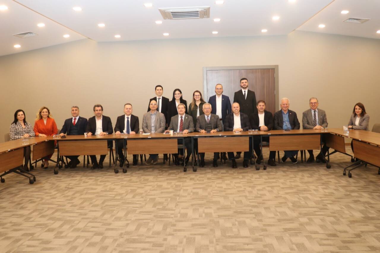 BALKANTÜRKSİAD'da'Vergi gözetimi ve uyum programı' semineri 5 foto 7