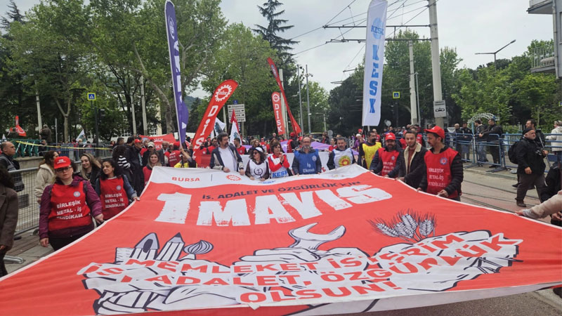 1 Mayıs Emek ve Dayanışma günü Bursa'da da coşkulu bir
