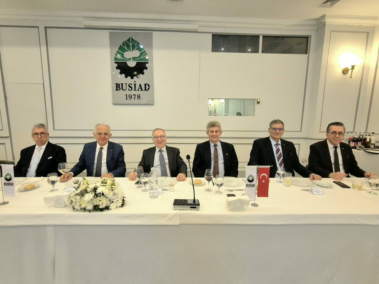 BUSİAD YDK'dan'Güven, İstikrar, Öngörülebilirlik' çağrısı 1 genel 1
