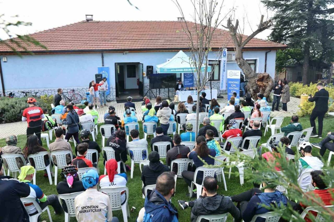 Granfondo Bursa öncesi önemli buluşma 2 granfondo bursa oncesi onemli bulusma 7df0b70e74a6