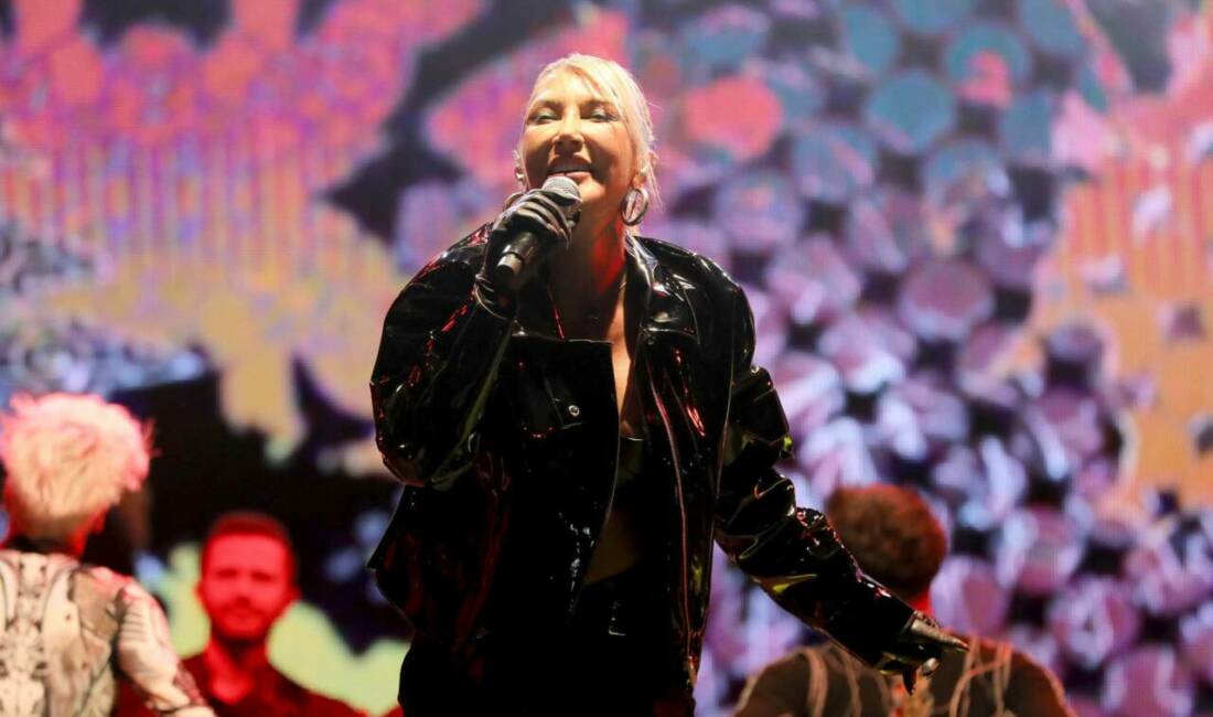 Hande Yener’in ifadesi ortaya çıktı! Soruşturma başlatılmıştı… Muğla'daki konseri sırasında Cumhurbaşkanı Recep Tayyip Erdoğan'a hakaret ettiği suçlamasıyla