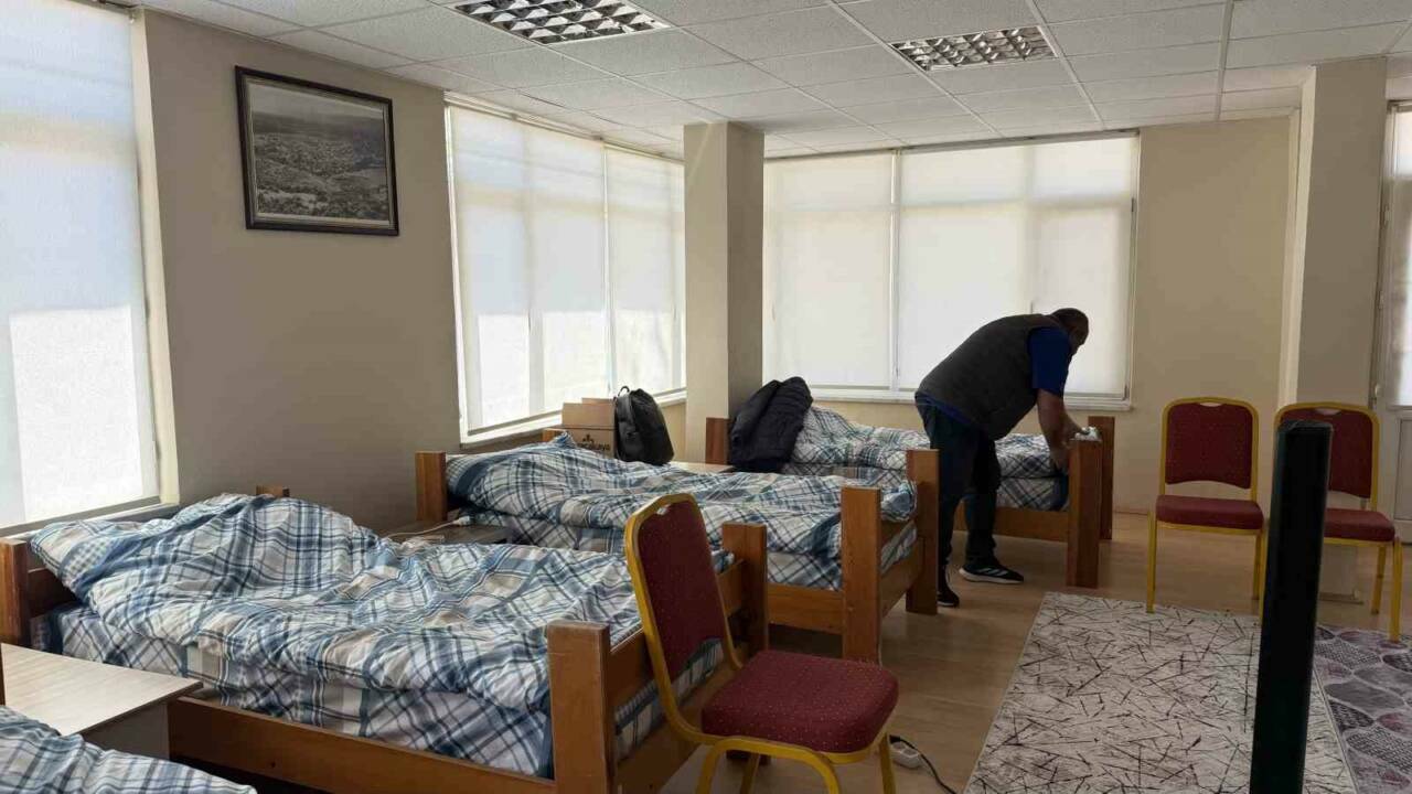 hem baskan hem teknik direktor hem de malzemeci iste bursadaki o kulup 48307a61ab0f