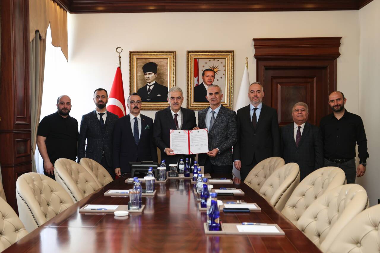 Bursa'ya yeni Aile Sağlığı Merkezi için imzalar atıldı 2