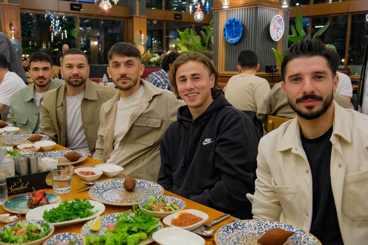 Bursaspor'da Ankara Demir maçı öncesi moral yemeği 4