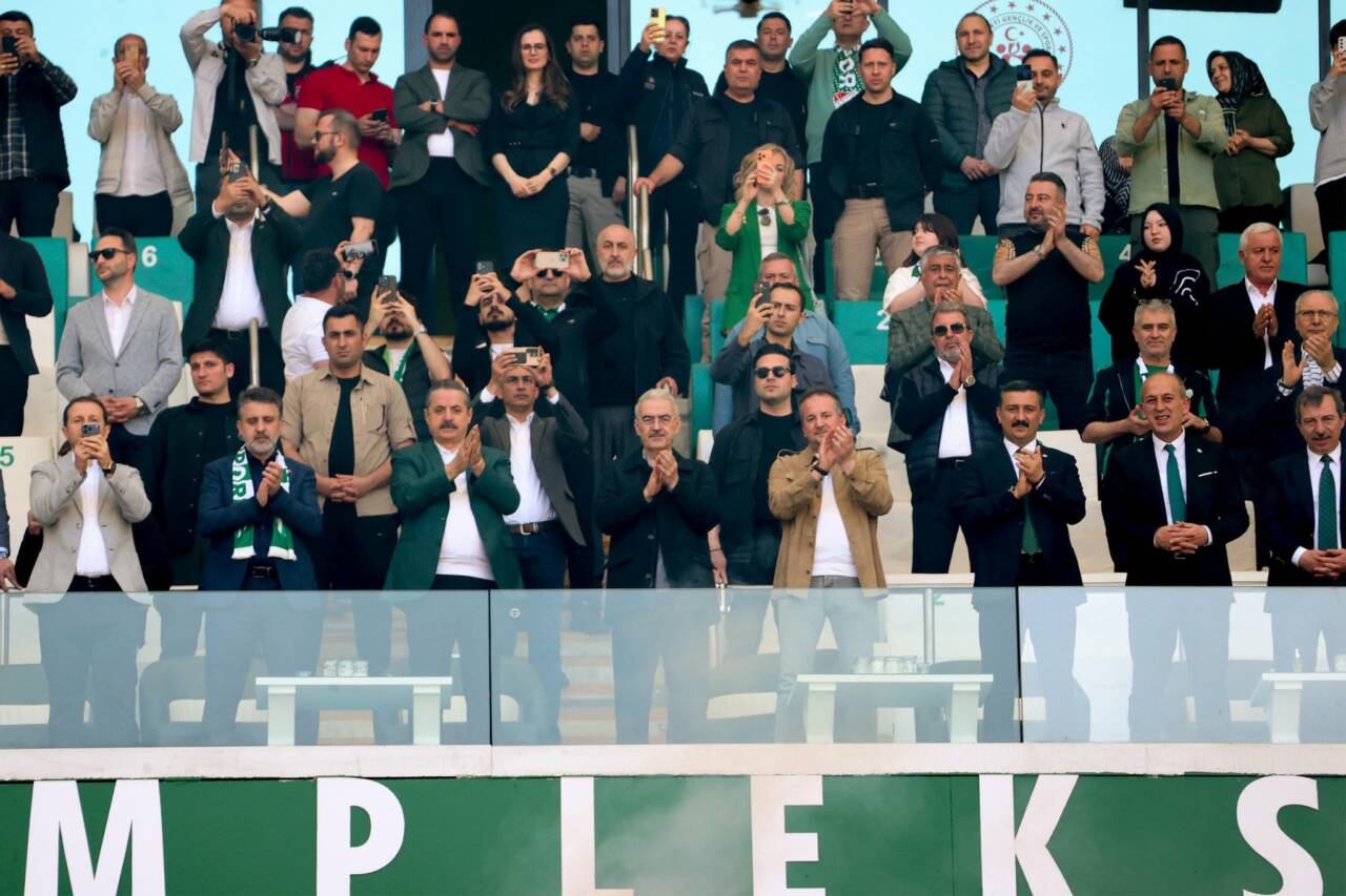 Bursa Valiliği'nden Bursaspor paylaşımı 2 hg2yncauaaoz8d