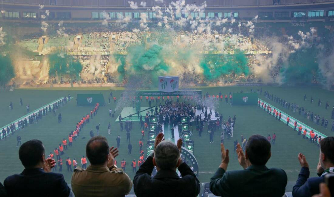 Bursa Valiliği’nden Bursaspor paylaşımı Bursa Valiliği, yeşil beyazlı takıma 1.Lig'de başarı diledi...