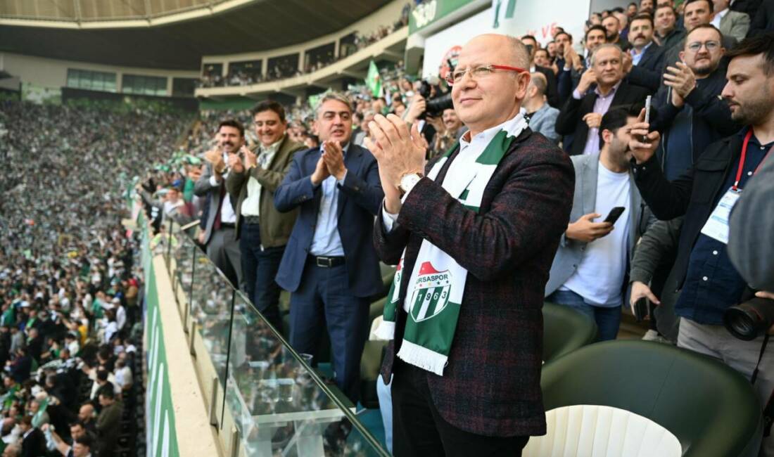AK Parti Bursa İl Başkanı Gürkan; ‘Bursaspor şampiyonluğu hak etti’ AK Parti Bursa İl Başkanı Davut Gürkan, Bursaspor'un şampiyonluğunu kutlayarak,