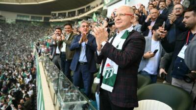 AK Parti Bursa İl Başkanı Davut Gürkan, Bursaspor'un şampiyonluğunu kutlayarak,