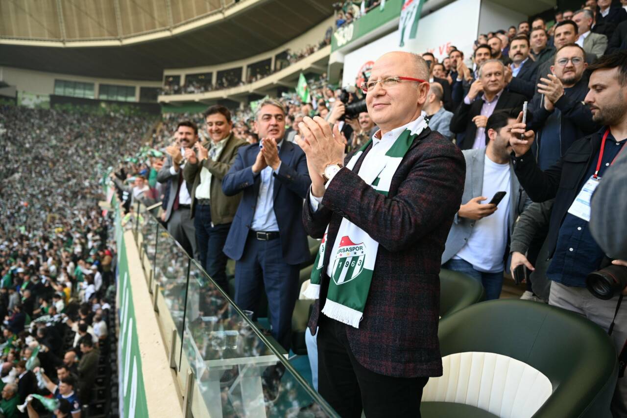 AK Parti Bursa İl Başkanı Gürkan;'Bursaspor şampiyonluğu hak etti' 4