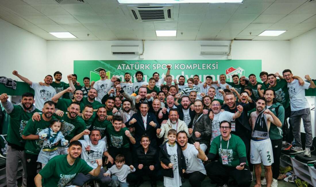 Bursaspor’un şampiyonluk maçından akılda kalanlar 4 yıl aradan sonra 1.Lig'e geri dönen Bursaspor'un Somaspor ile