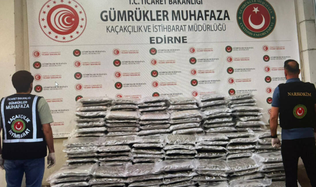 İki ilde uyuşturucuya darbe! 420 kilogram… Gümrükler Muhafaza ekipleri, Edirne ve İstanbul'da yürüttükleri 2 ayrı operasyonda,