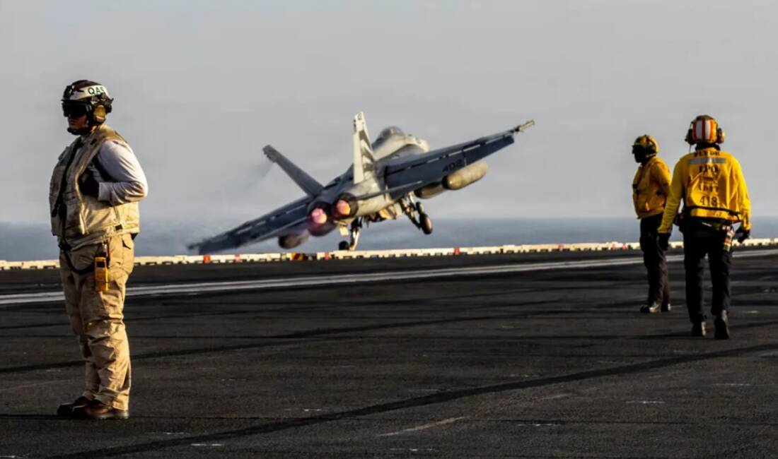 İran'da cuma günü düşürülen ABD savaş uçağının kaybolan pilotunun Amerikan