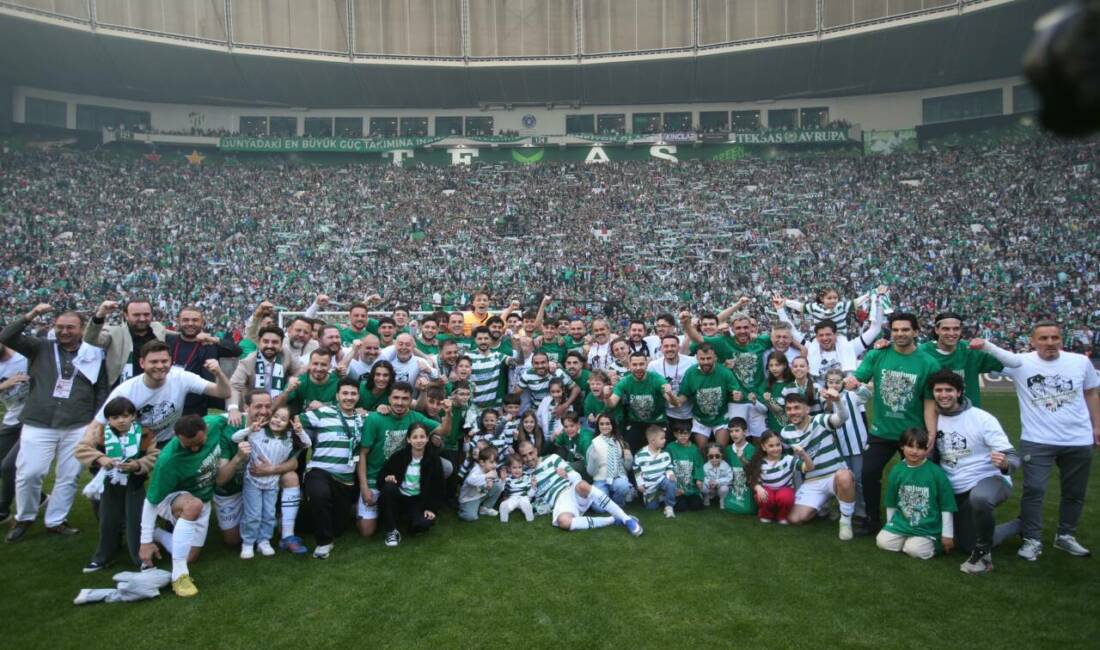 Bursaspor’da kupa töreninin saati belli oldu Bursaspor Başkanı Enes Çelik, Divan Kurulu toplantısında önemli açıklamalarda bulundu.