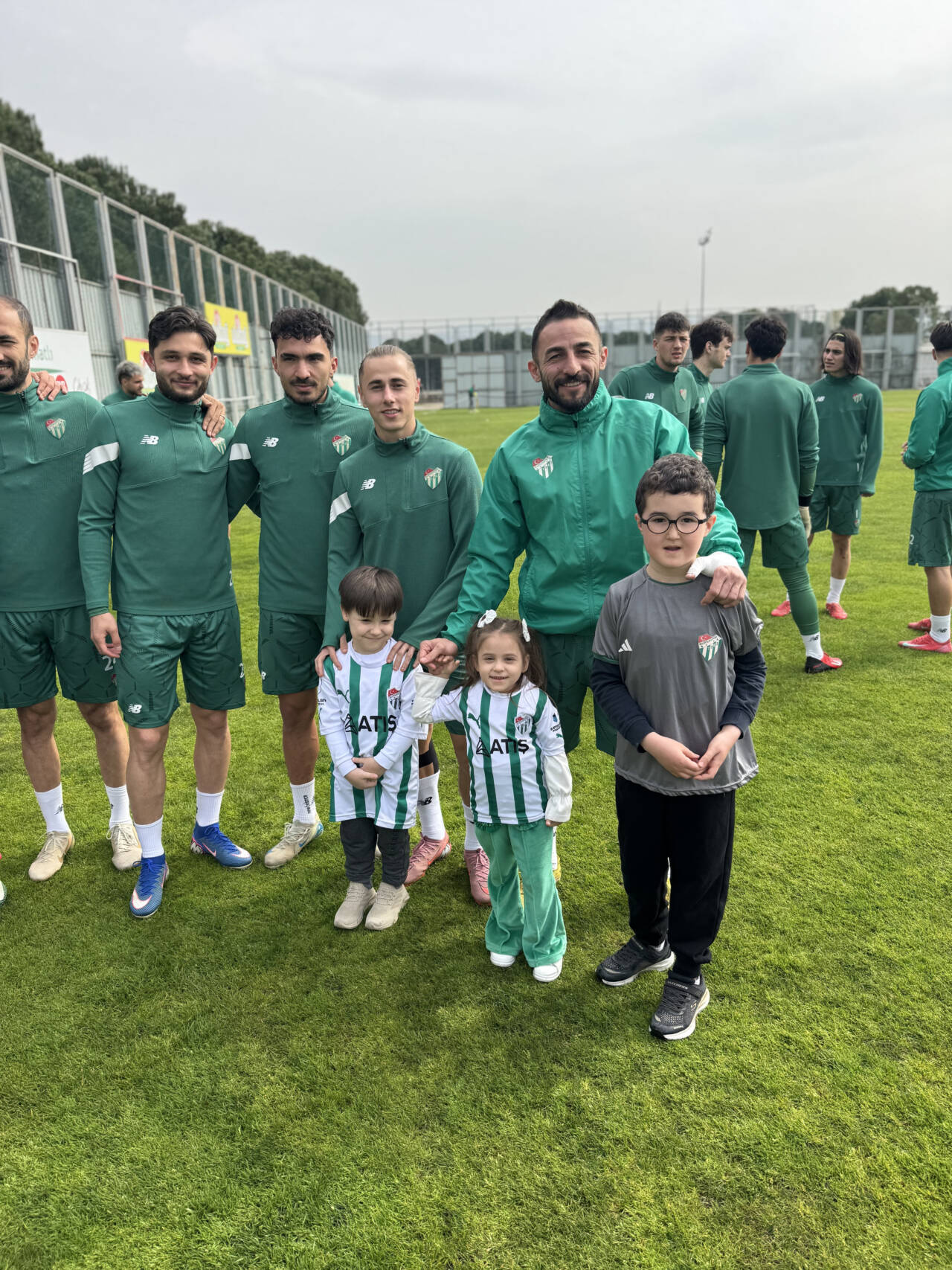 Bursaspor'dan 23 Nisan öncesinde anlamlı etkinlik 2 img2391