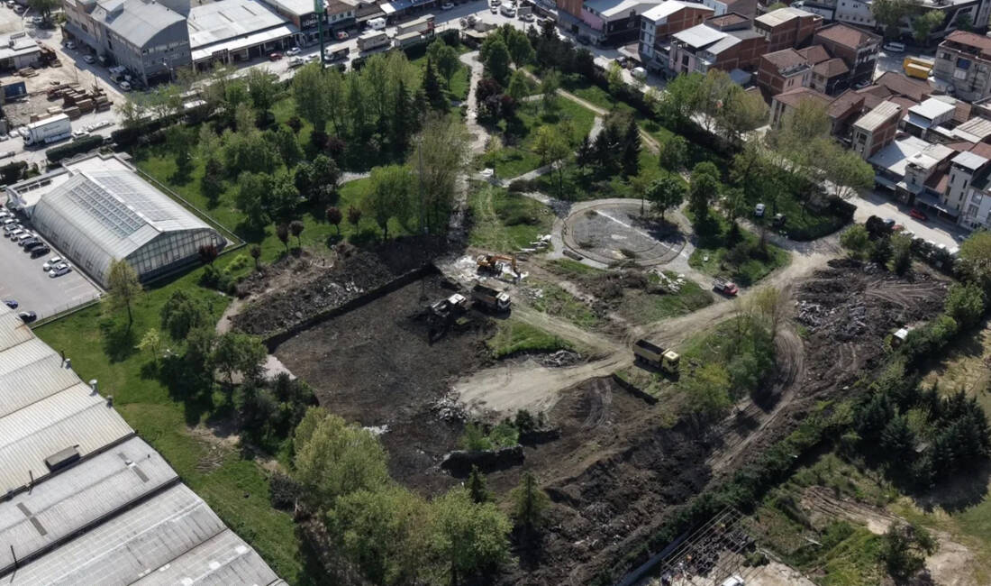 İnegöl Belediyesi, Botanik Park'ta nikah ve etkinlik salonları projesine başladı.