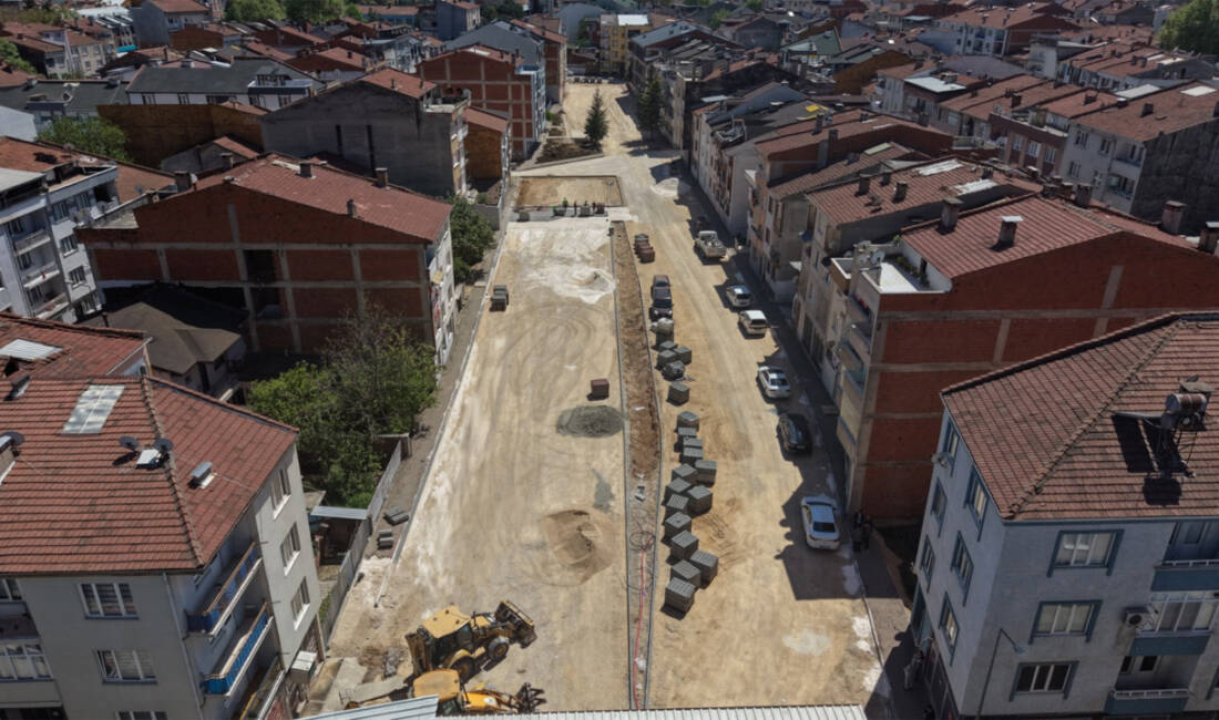 İnegöl Belediyesi, Sinanbey Mahallesi'nde 17 parseli kamulaştırarak 5.500 m2'lik alanda