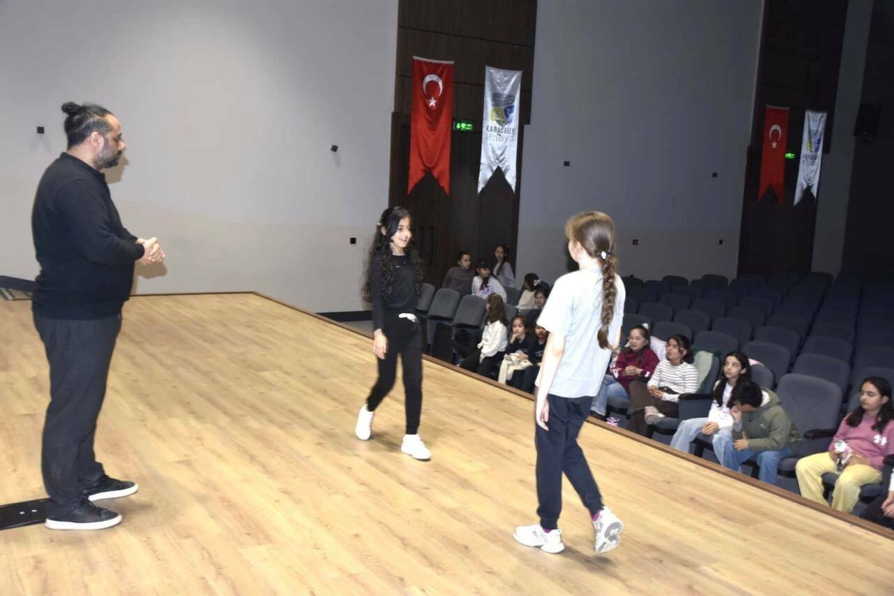 karacabey belediyesi cocuk tiyatro ekibi kuruldu fd373d92c9f5