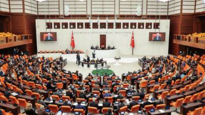 Türkiye Büyük Millet Meclisi (TBMM) Genel Kurulu'nda, doğum izni ve