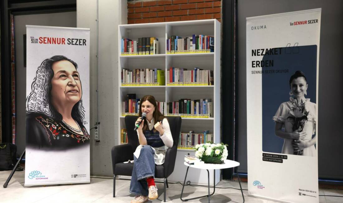 “2026 Yılın Yazarı Sennur Sezer” projesi kapsamında oyuncu Nezaket Erden,