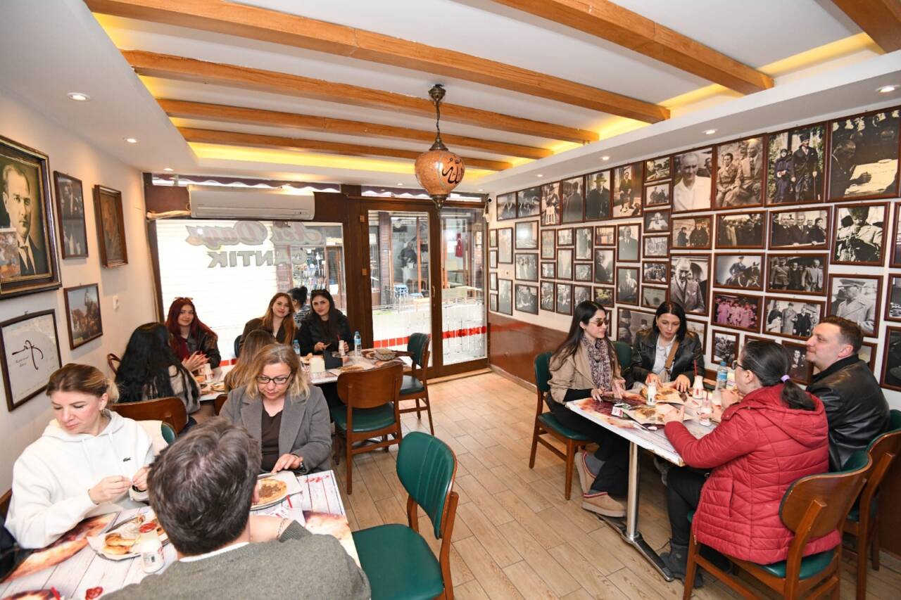 Osmangazi'den gençlere Bursa'da lezzet yolculuğu