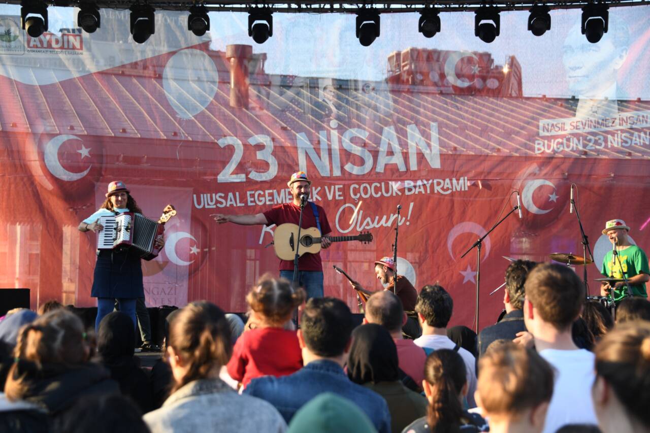 Osmangazi Belediyesi’nden çocuklara unutulmaz bayram