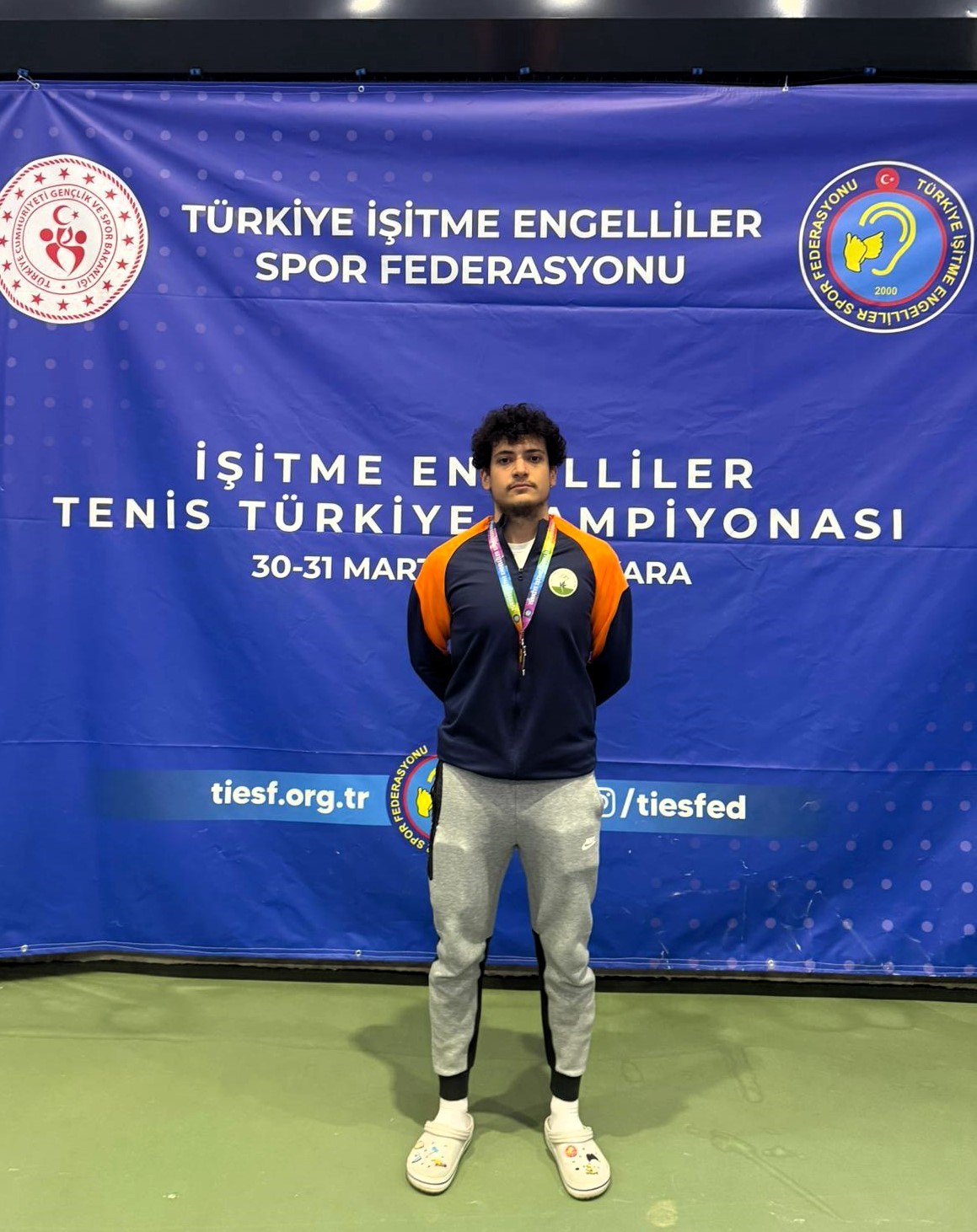 Osmangazi’nin şampiyon raketlerinden büyük başarı 3 osmangazinin sampiyon raketlerinden buyuk basari c23d0f14b766