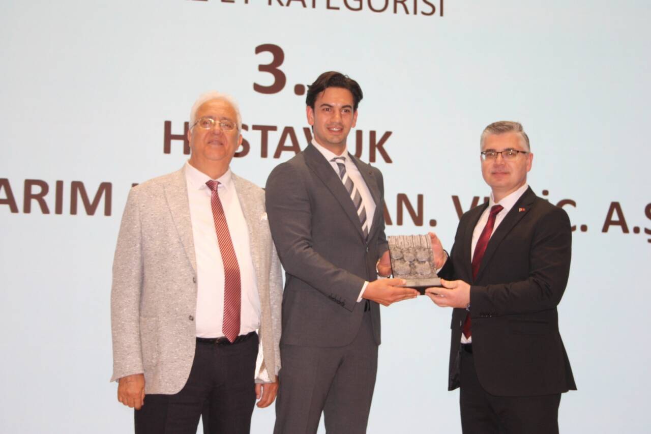 Gıda sektörünün ihracat şampiyonları ödüllerini aldı 2 photo 2026 04 17 17 26 42