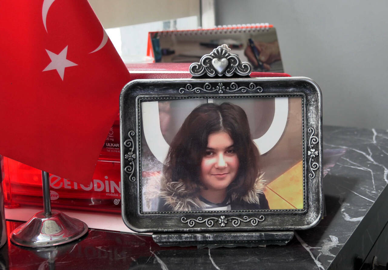Rabia Naz dosyasında 'çanta' bilmecesi 3 rabia naz dosyasinda canta bilmecesi 24a0b14d3eb2