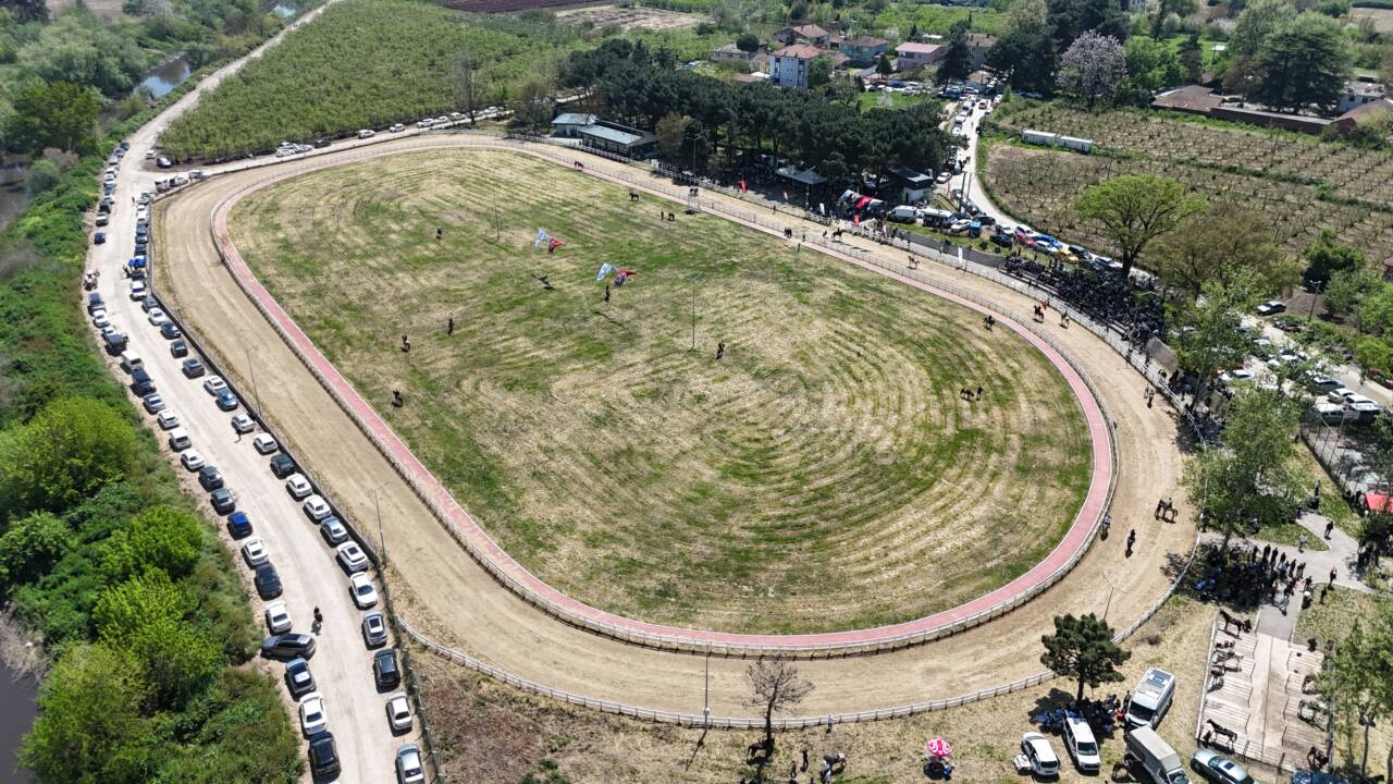 Bursa’nın Fethi’nin 700’üncü yılında rahvan at yarışları heyecanı