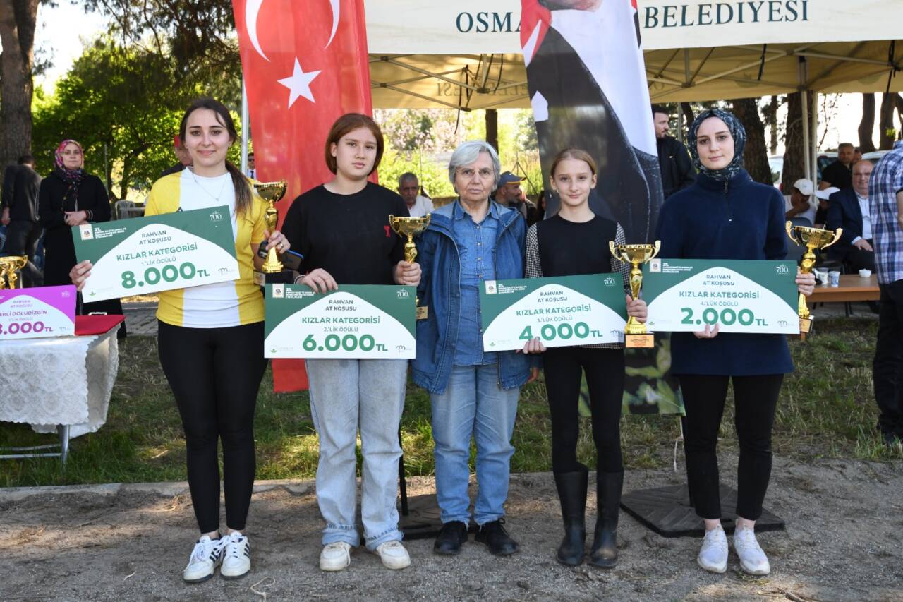 Bursa’nın Fethi’nin 700’üncü yılında rahvan at yarışları heyecanı