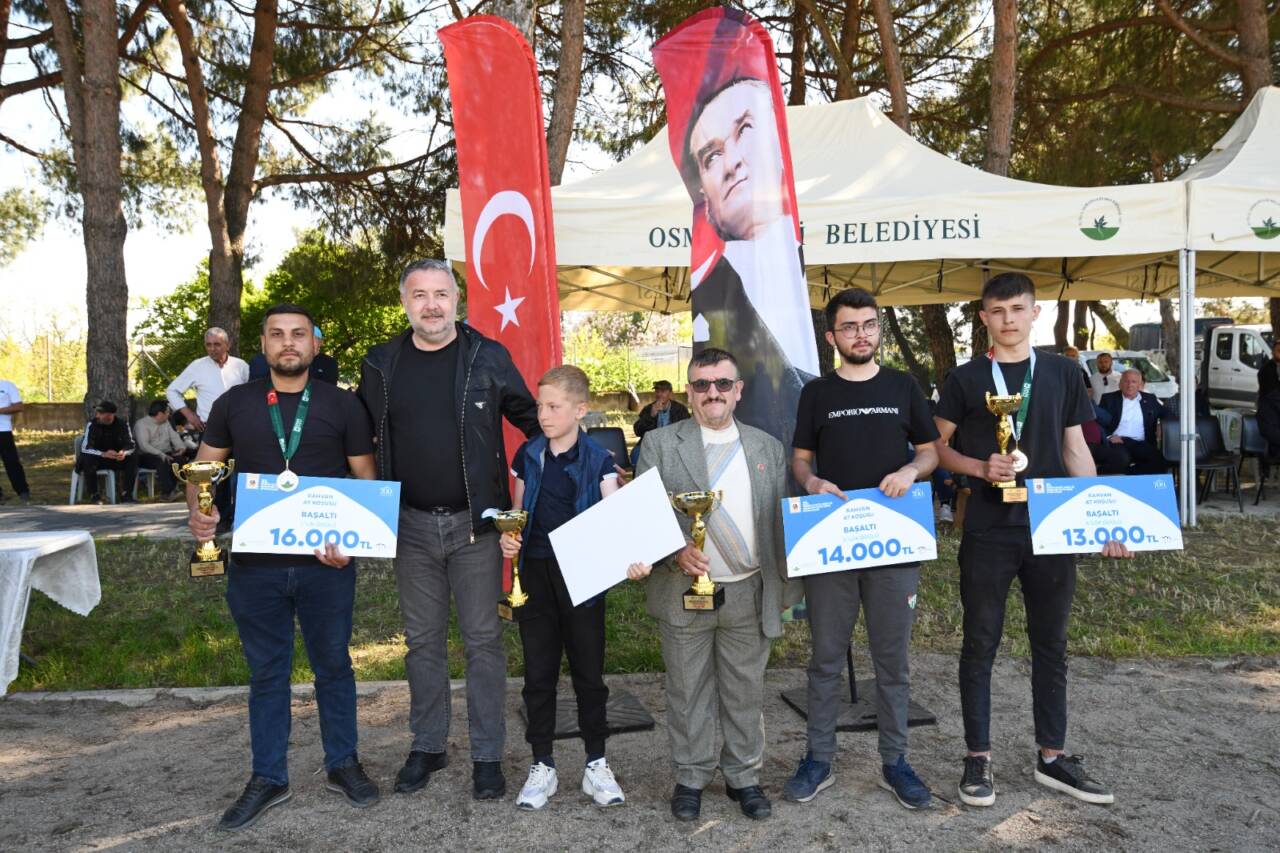 Bursa’nın Fethi’nin 700’üncü yılında rahvan at yarışları heyecanı