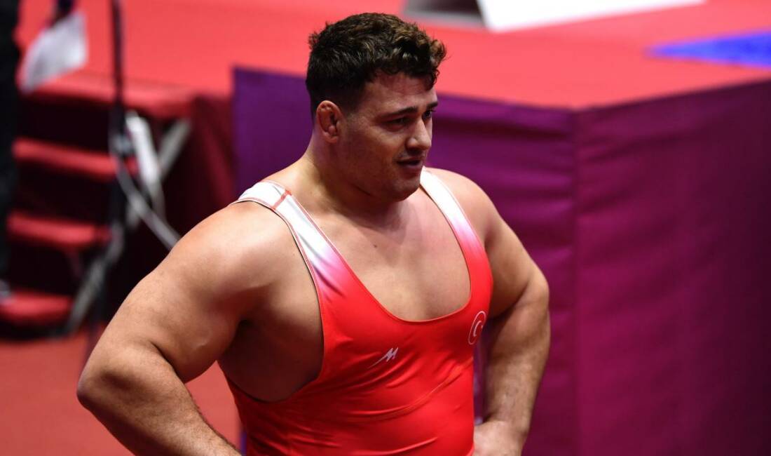 Rıza Kayaalp, Tiran’da yarı finale kaldı Arnavutluk'un başkenti Tiran'daki Feti Borova Spor Salonu'nda düzenlenen 2026 Avrupa