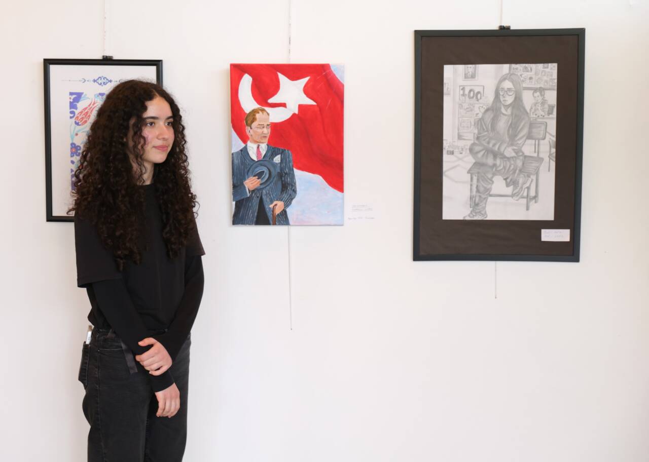 Bursa'da “Atatürk’ün Çocuklarından Sanata Bakış” Sergisi