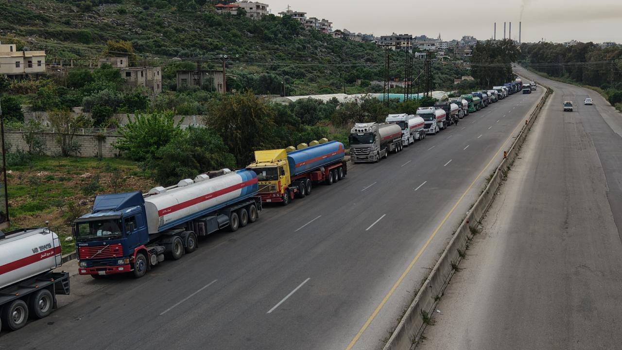Suriye, Iraktan gelen akaryakıtın sevkiyatına başladı 1 suriye iraktan gelen akaryakitin sevkiyatina basladi 5dac375669cb