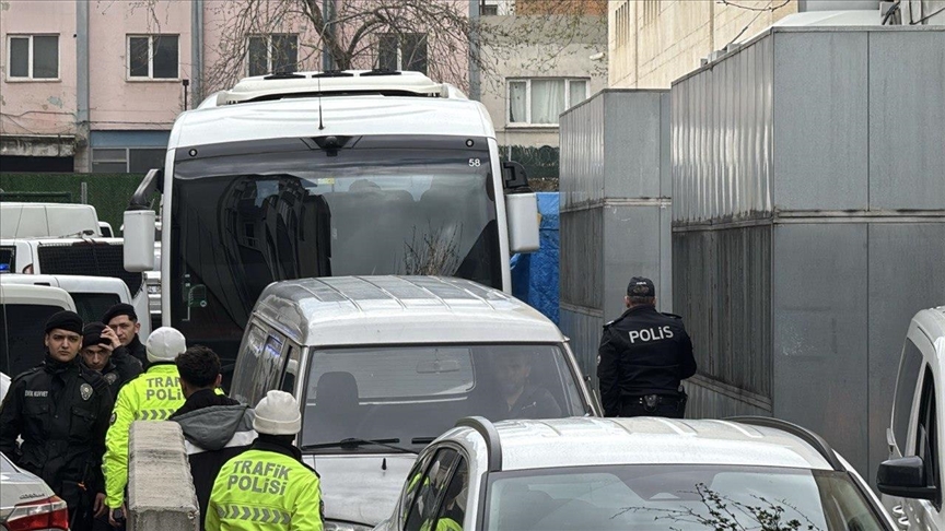 Bursa'da, "suç işlemek amacıyla örgüt kurma, yönetme ve suç işlemek