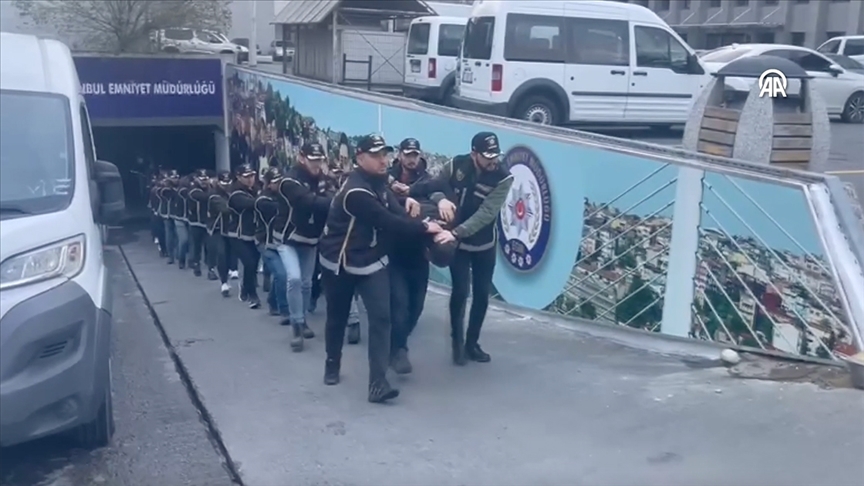 Kamuoyunda "Sarallar" olarak bilinen organize suç örgütünün Bursa'daki faaliyetlerine yönelik