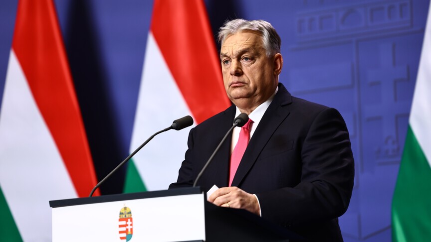 Macaristan'da 2010'dan bu yana koltuğunu koruyan Başbakan Viktor Orban, 12