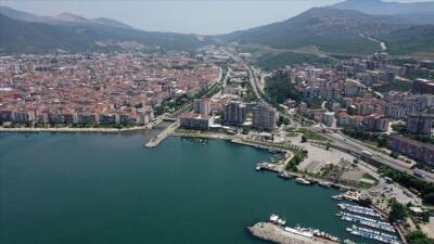 Bursa'nın Gemlik ilçesinde yapılacak toplantı ve gösteri yürüyüşleri 7 gün