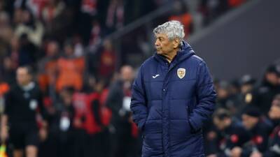 Rumen teknik direktör Mircea Lucescu, kalbindeki ritim bozukluğu nedeniyle tedavi